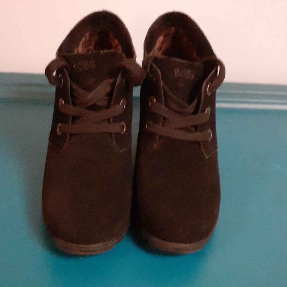 Bob's from sketchers  brand new! size 8  1/2w